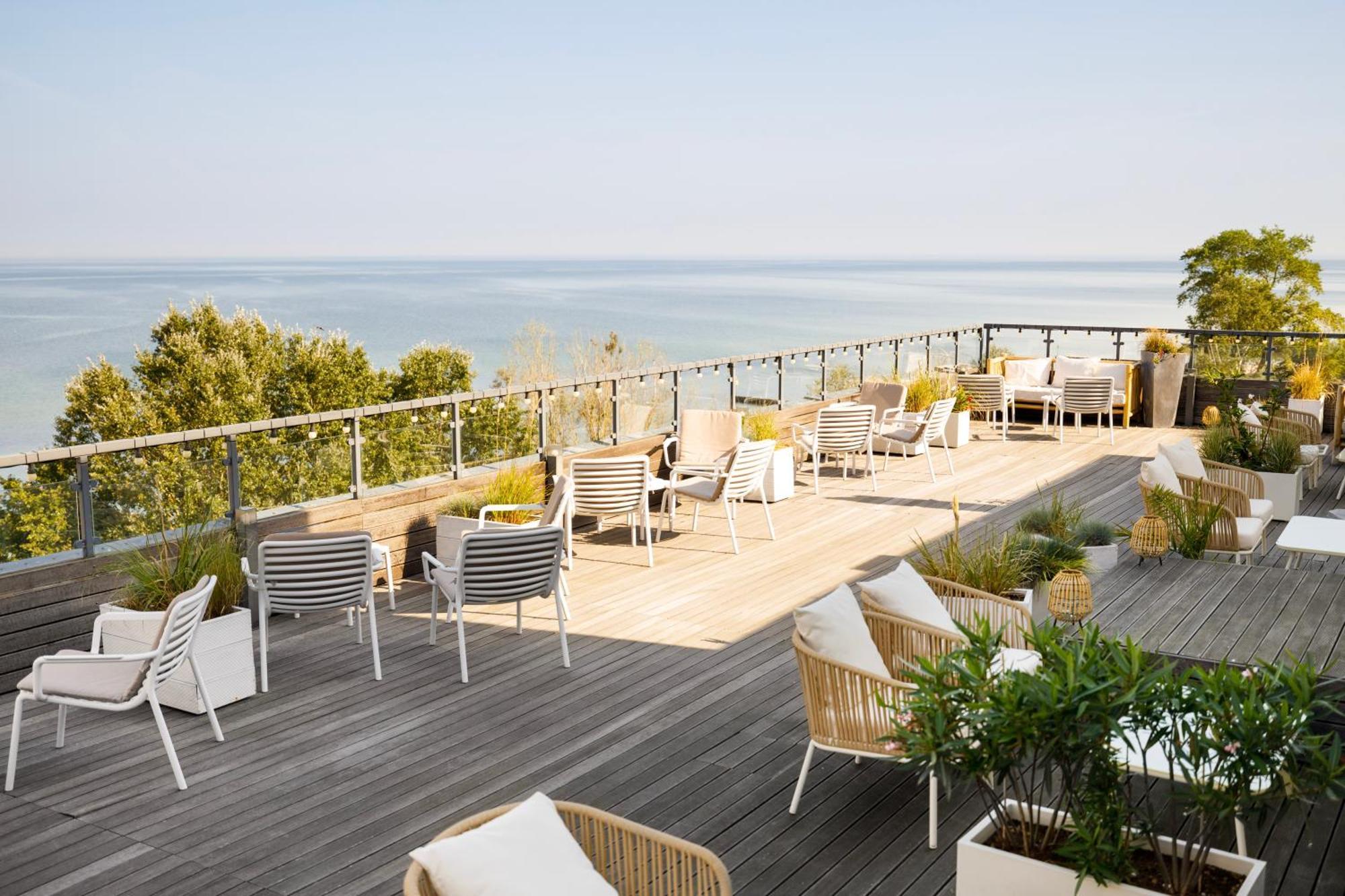 Ultra Marine By Zdrojowa Hotel โควอบเซก ภายนอก รูปภาพ