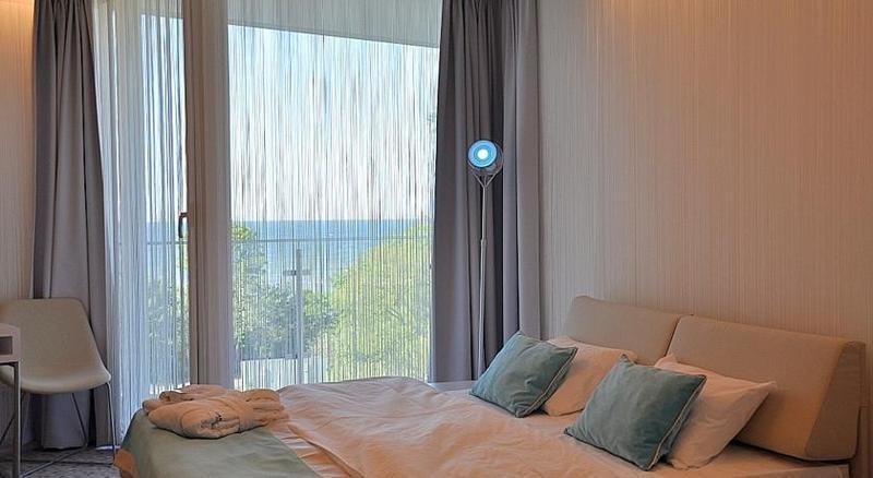 Ultra Marine By Zdrojowa Hotel โควอบเซก ภายนอก รูปภาพ